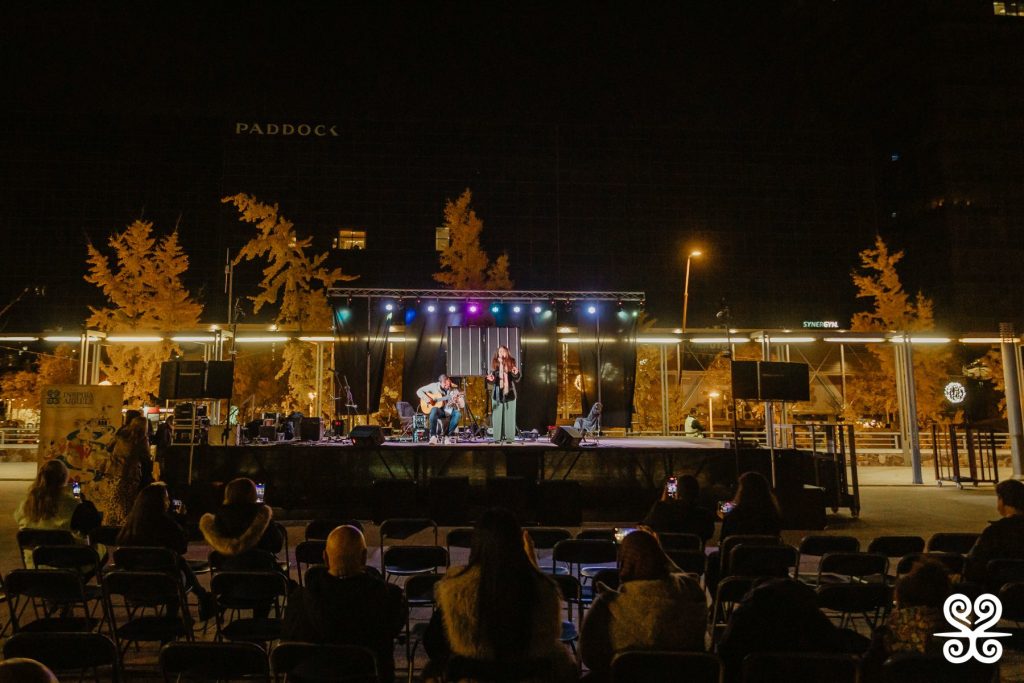 LOW_INSPIRA ARRELS_DRETS HUMANS_DUO ATHRODEEL_TXUS GARCIA_11_IMG11560